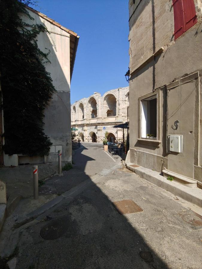 Charmante Maison Arlesienne A L'Ombre Des Arenes, De 2 A 5P Εξωτερικό φωτογραφία