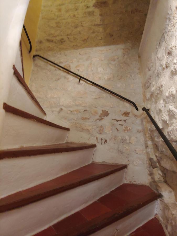 Charmante Maison Arlesienne A L'Ombre Des Arenes, De 2 A 5P Εξωτερικό φωτογραφία